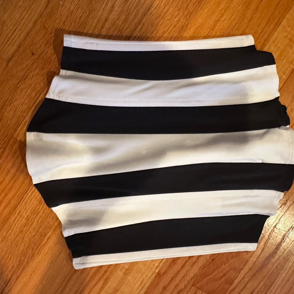Revolve Poster Girl Half Time Corset NWT size small - Picture 8 of 16